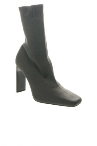 Damen Stiefeletten Zara, Größe 38, Farbe Grün, Preis € 32,07