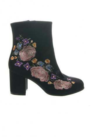 Dámské boty  Arizona, Velikost 40, Barva Vícebarevné, Cena  965,00 Kč