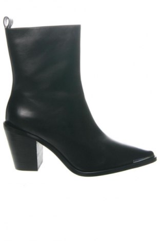 Dámske topánky  NEWD. Tamaris, Veľkosť 41, Farba Čierna, Cena  157,95 €