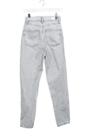 Dámske džínsy  Amisu, Veľkosť XS, Farba Sivá, Cena  14,77 €