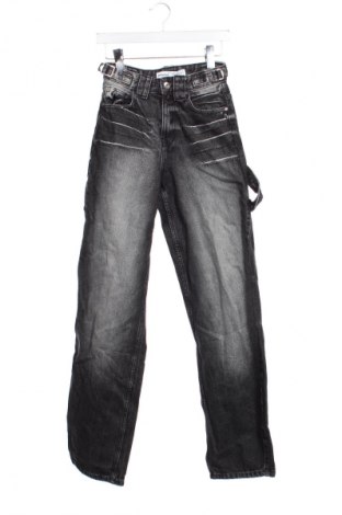 Dámske džínsy  Bershka, Veľkosť XXS, Farba Sivá, Cena  11,95 €