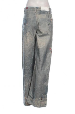 Dámské džíny  Bershka, Velikost M, Barva Vícebarevné, Cena  582,00 Kč