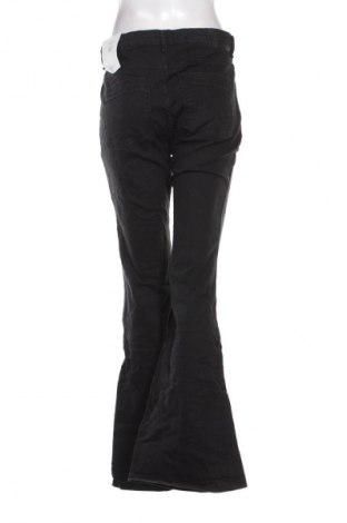 Blugi de femei Bershka, Mărime L, Culoare Negru, Preț 94,99 Lei