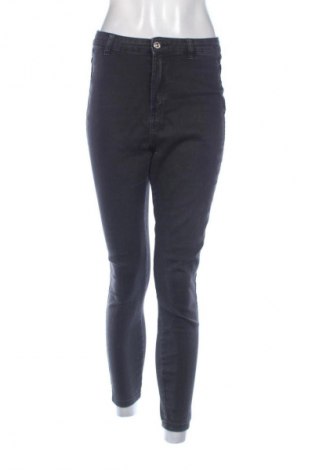 Damen Jeans Bershka, Größe S, Farbe Grau, Preis € 14,77