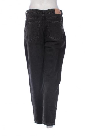 Női farmernadrág Bershka, Méret M, Szín Fekete, Ár 5 800 Ft