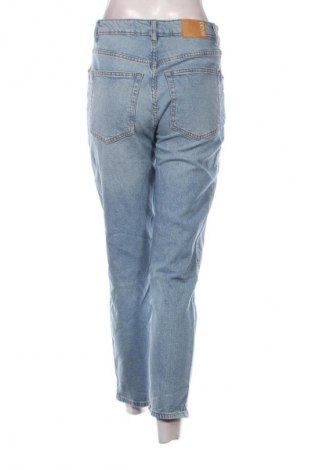 Dámské džíny  Bershka, Velikost M, Barva Modrá, Cena  349,00 Kč
