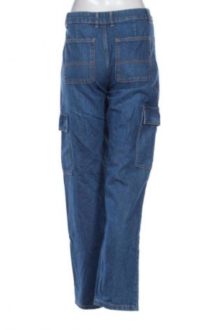 Damskie jeansy Bershka, Rozmiar S, Kolor Niebieski, Cena 66,67 zł