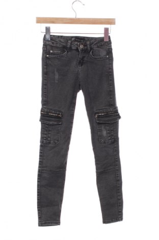 Dámske džínsy  Bershka, Veľkosť XXS, Farba Sivá, Cena  14,83 €