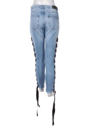 Dámské džíny  Bershka, Velikost S, Barva Modrá, Cena  367,00 Kč