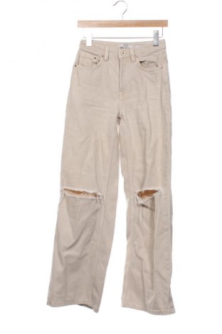 Női farmernadrág Bershka, Méret S, Szín Bézs, Ár 7 000 Ft