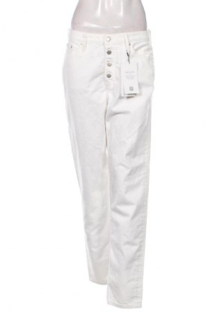 Γυναικείο Τζίν Calvin Klein Jeans, Μέγεθος L, Χρώμα Λευκό, Τιμή 79,80 €