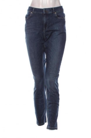Дамски дънки Comma,, Размер L, Цвят Син, Цена 75,00 лв.