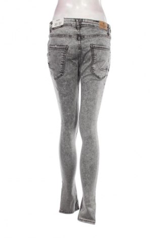 Damen Jeans Cropp, Größe L, Farbe Grau, Preis € 17,99