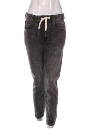 Damen Jeans Cropp, Größe M, Farbe Grau, Preis 29,73 €