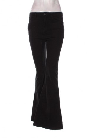 Blugi de femei Cropp, Mărime S, Culoare Negru, Preț 107,89 Lei