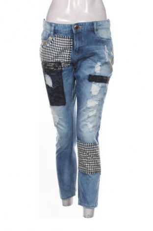 Дамски дънки Desigual, Размер XL, Цвят Многоцветен, Цена 76,99 лв.