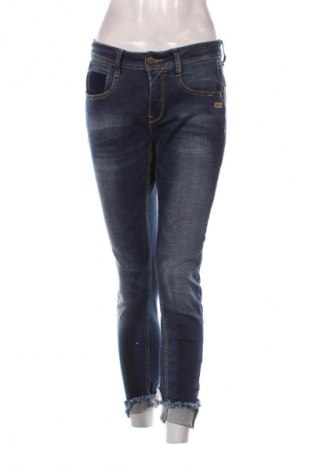 Дамски дънки Gang, Размер M, Цвят Син, Цена 74,86 лв.