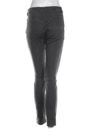 Дамски дънки Gardeur, Размер M, Цвят Сив, Цена 20,99 лв.