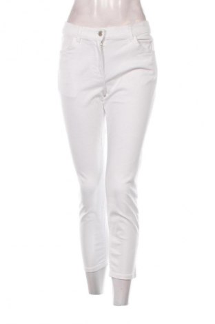 Дамски дънки Gerry Weber, Размер M, Цвят Бял, Цена 174,99 лв.