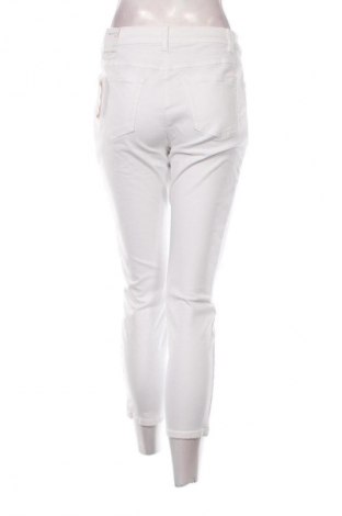 Дамски дънки Gerry Weber, Размер M, Цвят Бял, Цена 174,99 лв.