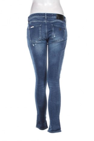Damskie jeansy Guess, Rozmiar M, Kolor Niebieski, Cena 139,99 zł