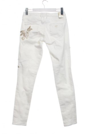 Dámske džínsy  Guess, Veľkosť M, Farba Viacfarebná, Cena  38,36 €