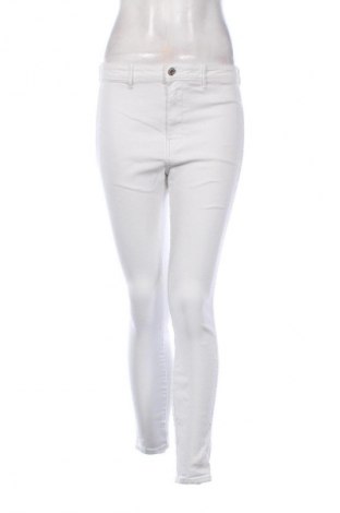 Дамски дънки H&M, Размер M, Цвят Бял, Цена 29,00 лв.