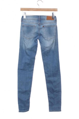 Дамски дънки H&M, Размер XXS, Цвят Син, Цена 28,88 лв.