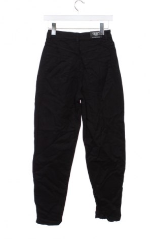 Női farmernadrág H&M Divided, Méret XS, Szín Fekete, Ár 7 489 Ft