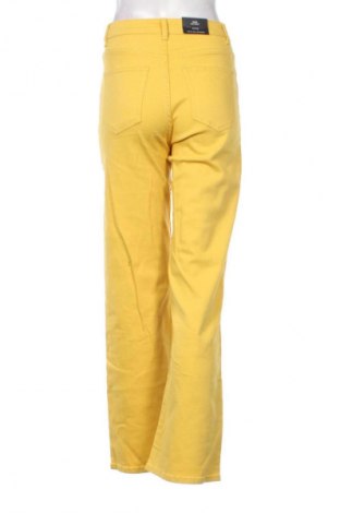 Női farmernadrág H&M Divided, Méret S, Szín Sárga, Ár 9 222 Ft