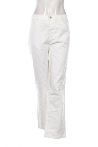 Damen Jeans Janina, Größe XXL, Farbe Weiß, Preis € 11,99