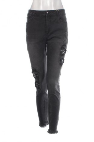 Dámske džínsy  Janina, Veľkosť XL, Farba Viacfarebná, Cena  15,95 €