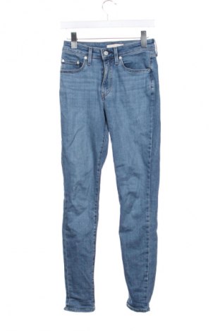 Дамски дънки Levi's, Размер XS, Цвят Син, Цена 41,99 лв.