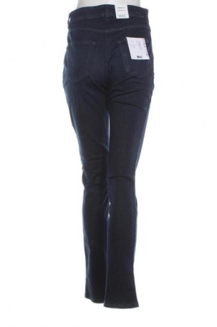 Дамски дънки Mac, Размер M, Цвят Син, Цена 174,99 лв.