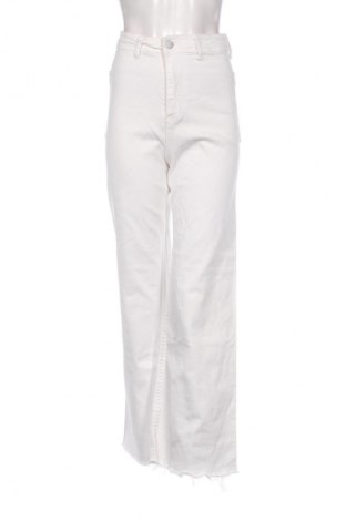 Damen Jeans Mochy, Größe S, Farbe Weiß, Preis 14,83 €