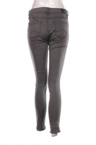 Dámske džínsy  Mustang, Veľkosť M, Farba Hnedá, Cena  14,95 €