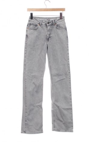 Blugi de femei Never Denim, Mărime XS, Culoare Gri, Preț 107,61 Lei