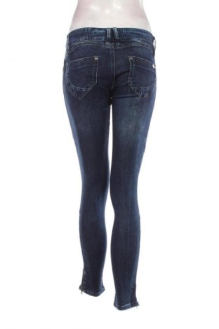 Damen Jeans Nina, Größe S, Farbe Blau, Preis 9,99 €