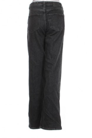 Női farmernadrág ONLY, Méret M, Szín Fekete, Ár 6 800 Ft