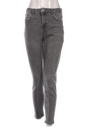 Damen Jeans Pieces, Größe M, Farbe Grau, Preis € 17,30