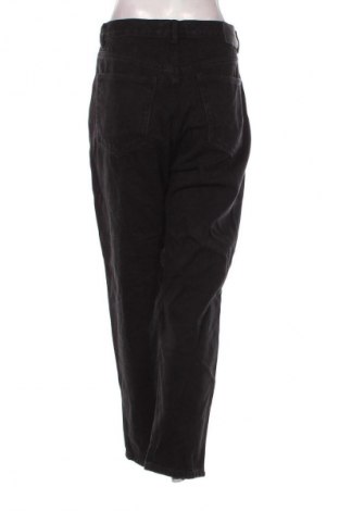 Damskie jeansy Pull&Bear, Rozmiar L, Kolor Czarny, Cena 60,99 zł