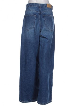 Dámske džínsy  Pull&Bear, Veľkosť L, Farba Modrá, Cena  21,38 €