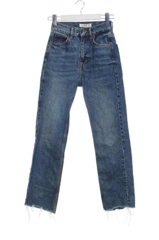Dámské džíny  Pull&Bear, Velikost XXS, Barva Modrá, Cena  367,00 Kč