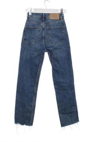 Dámské džíny  Pull&Bear, Velikost XXS, Barva Modrá, Cena  367,00 Kč