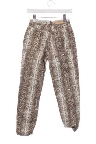 Γυναικείο Τζίν Pull&Bear, Μέγεθος XS, Χρώμα Πολύχρωμο, Τιμή 14,83 €