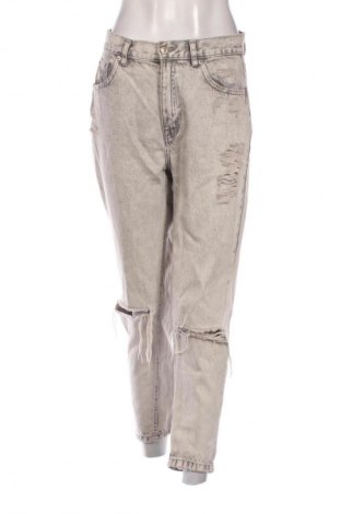 Γυναικείο Τζίν Pull&Bear, Μέγεθος M, Χρώμα Γκρί, Τιμή 14,77 €