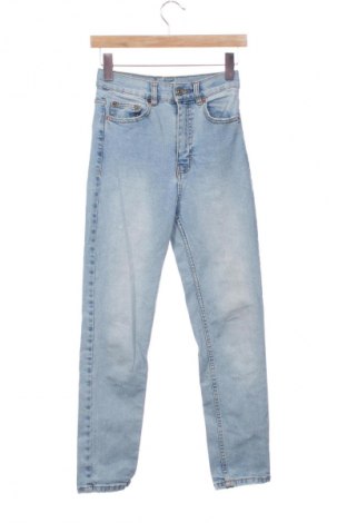 Dámske džínsy  Pull&Bear, Veľkosť XS, Farba Modrá, Cena  14,77 €