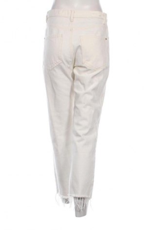 Damskie jeansy Sinsay, Rozmiar M, Kolor Biały, Cena 66,39 zł