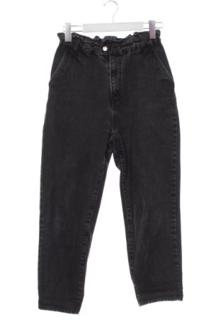 Dámske džínsy  Stradivarius, Veľkosť XS, Farba Sivá, Cena  14,83 €