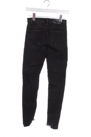 Damen Jeans Stradivarius, Größe XS, Farbe Schwarz, Preis 14,77 €